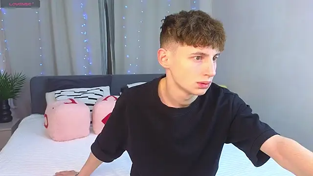 crisp1n online show from 11.27.25