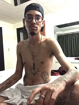 tian doyt69 online show from 10.19.25