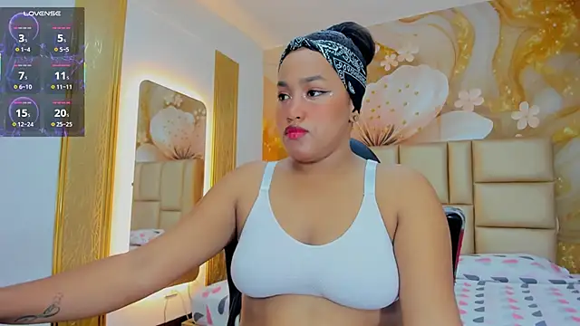 NahomiWalker  online show from 03.01.26