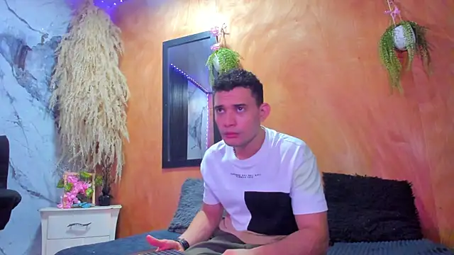 Jax Thunder online show from 02.13.26