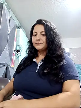 Snapshot of Lolitahot26 chatting on 10.29.25 Lolitahot26 online show from 10.29.25