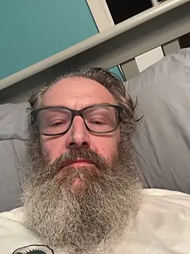 EazyRyder1976 online show from 10.19.25