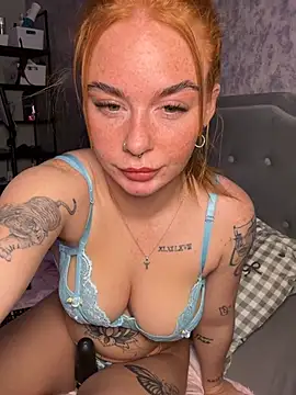 Ellieskyyee1 online show from 03.01.26