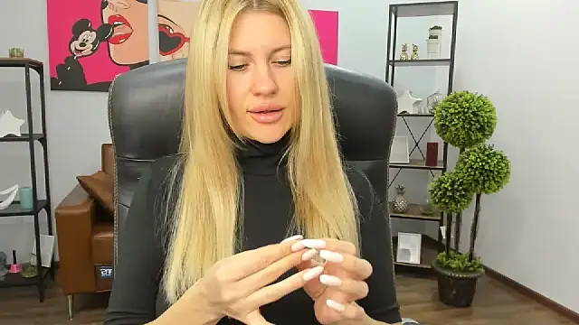 AryaAltkerer online show from 11.27.25