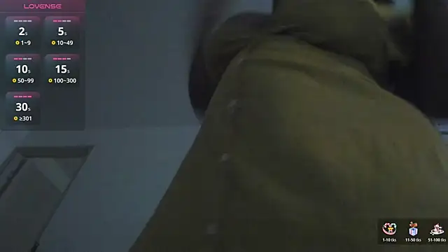 NxyChloe online show from 03.25.26