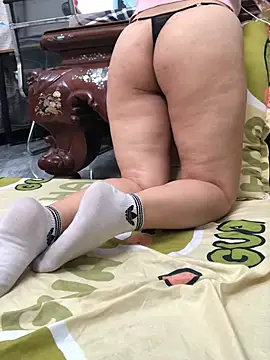 HinayLa online show from 01.13.26