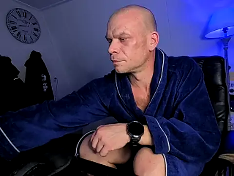 Kinky Play1 online show from 03.17.26