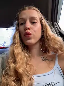 kira mia online show from 07.28.26