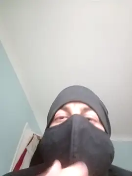 Snapshot of Imyourguy2025 chatting on 10.19.25 Imyourguy2025 online show from 10.19.25