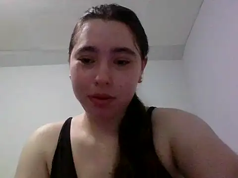 Snapshot of Anni_123456 chatting on 10.21.25 Anni 123456 online show from 10.21.25