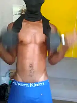 Snapshot of 876tom chatting on 02.04.26 876tom online show from 02.04.26