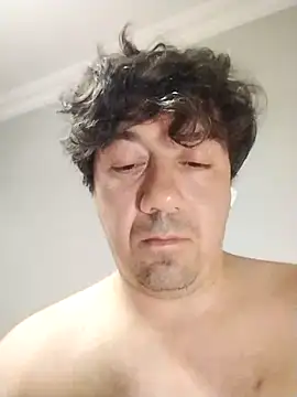 Snapshot of Sokingensoki chatting on 10.31.25 Sokingensoki online show from 10.31.25