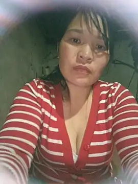 Snapshot of chipu06 chatting on 03.17.26 chipu06 online show from 03.17.26