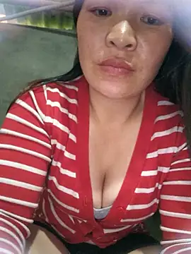 Snapshot of chipu06 chatting on 03.23.26 chipu06 online show from 03.23.26