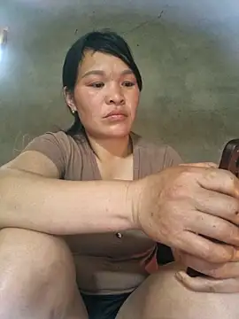 Snapshot of chipu06 chatting on 04.05.26 chipu06 online show from 04.05.26