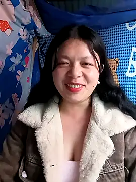 Snapshot of lisa-bae00 chatting on 03.11.26 lisa-bae00 online show from 03.11.26