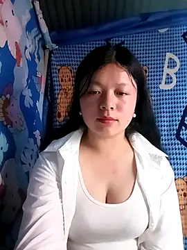 Snapshot of lisa-bae00 chatting on 04.20.26 lisa-bae00 online show from 04.20.26