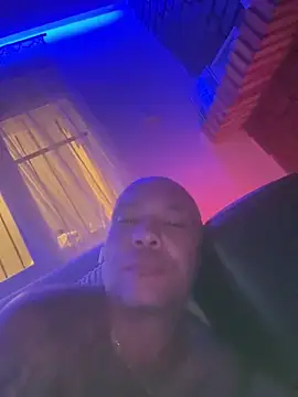 Snapshot of gitanoMad chatting on 11.11.25 gitanoMad online show from 11.11.25