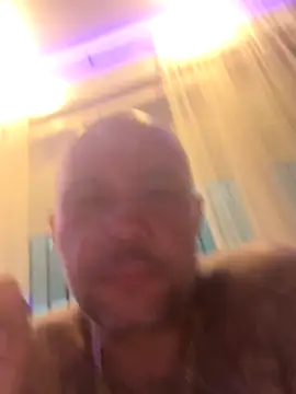 Snapshot of gitanoMad chatting on 12.15.25 gitanoMad online show from 12.15.25