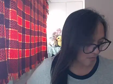 Kinkybela2025 online show from 03.22.26