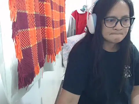Kinkybela2025 online show from 06.06.26