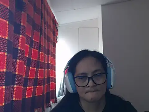 Kinkybela2025 online show from 06.10.26