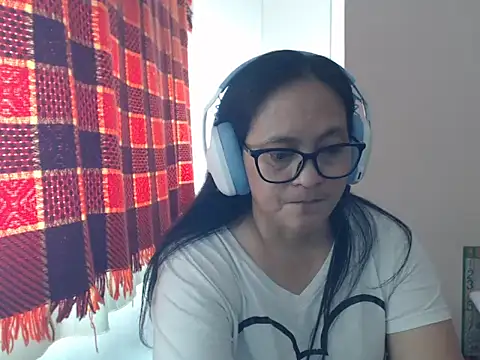 Kinkybela2025 online show from 06.13.26