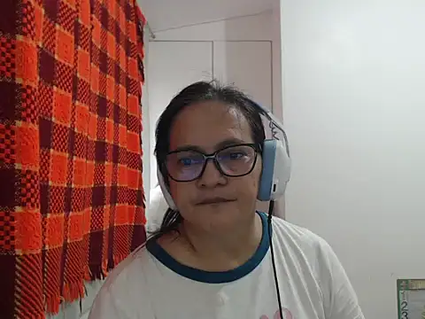 Kinkybela2025 online show from 06.30.26