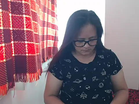 Kinkybela2025 online show from 07.04.26