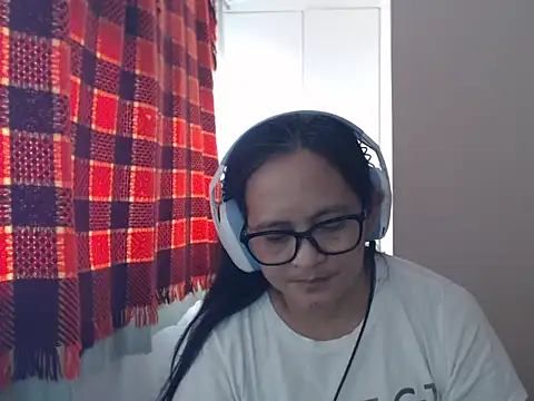 Kinkybela2025 online show from 07.19.26