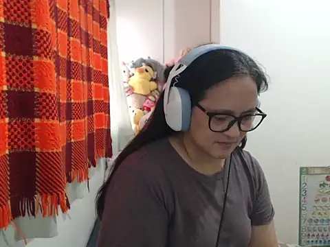 Kinkybela2025 online show from 07.29.26
