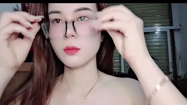 Snapshot of Family-Lovee chatting on 06.19.26 Family-Lovee online show from 06.19.26