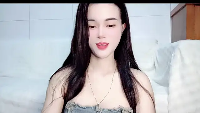 Snapshot of Family-Lovee chatting on 07.14.26 Family-Lovee online show from 07.14.26