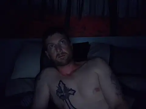 Snapshot of MightyBeast chatting on 11.30.25 MightyBeast online show from 11.30.25