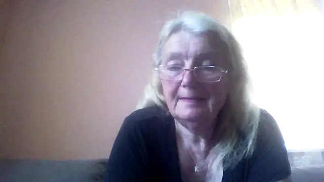 AmyLove353 online show from 06.06.26