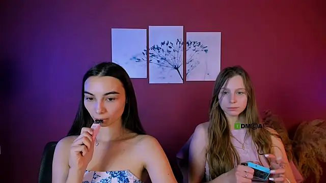 kira light   online show from 10.28.25