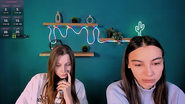 kira light   online show from 11.27.25