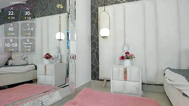 AnnieLove  online show from 02.24.26