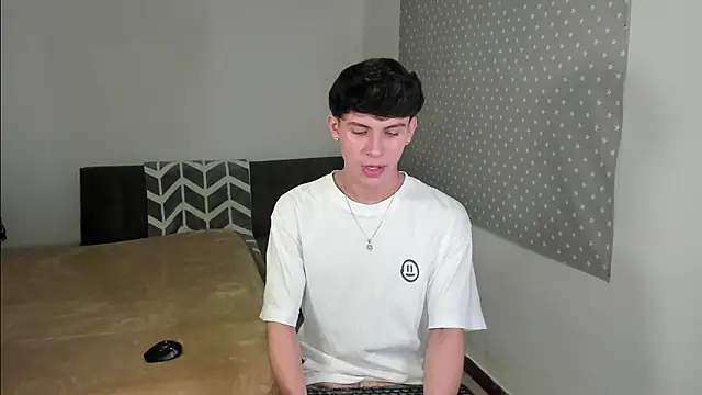 Snapshot of Will_starr chatting on 06.17.26 Will starr online show from 06.17.26