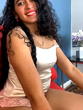 PrettyNataliaa online show from 10.22.25