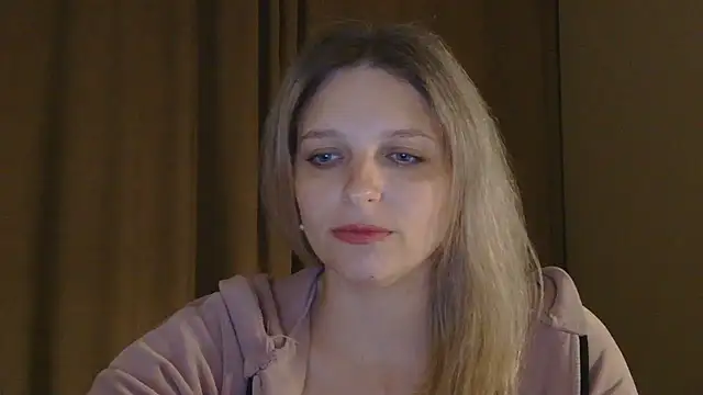 Snapshot of ElisSky301 chatting on 04.17.26 ElisSky301 online show from 04.17.26