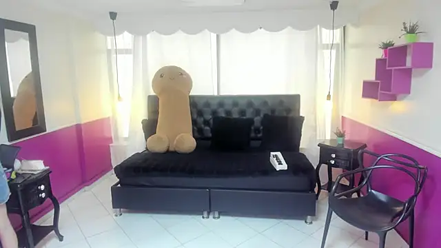 Snapshot of _celeste_sex chatting on 10.21.25 celeste sex online show from 10.21.25