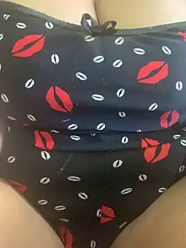 Snapshot of dominadora6 chatting on 11.12.25 dominadora6 online show from 11.12.25