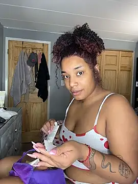 Nahomy Sara online show from 03.25.26