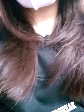 Snapshot of Meo_25 chatting on 10.30.25 Meo 25 online show from 10.30.25