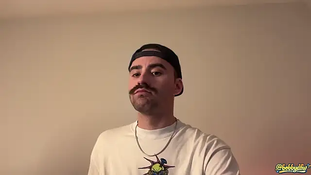 Snapshot of bobbyatx chatting on 01.13.26 bobbyatx online show from 01.13.26