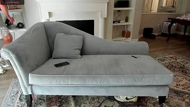 Snapshot of bobbyatx chatting on 02.27.26 bobbyatx online show from 02.27.26