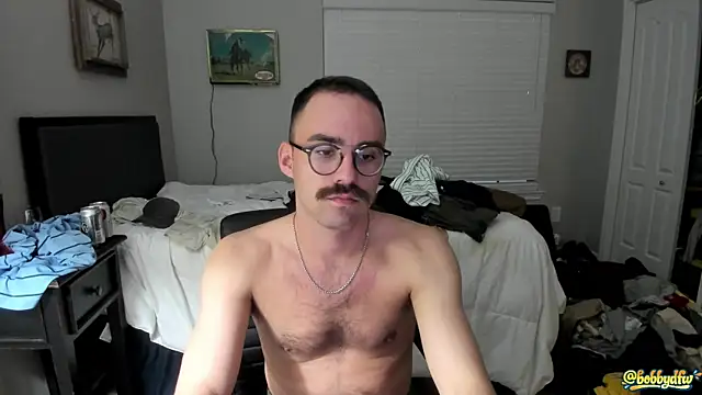 Snapshot of bobbyatx chatting on 04.05.26 bobbyatx online show from 04.05.26