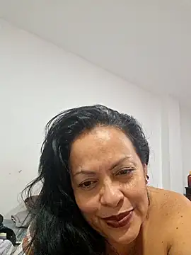 Snapshot of viviana-sexi chatting on 06.09.26 viviana-sexi online show from 06.09.26