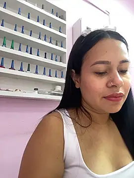 PaulaCruz01 online show from 11.05.25